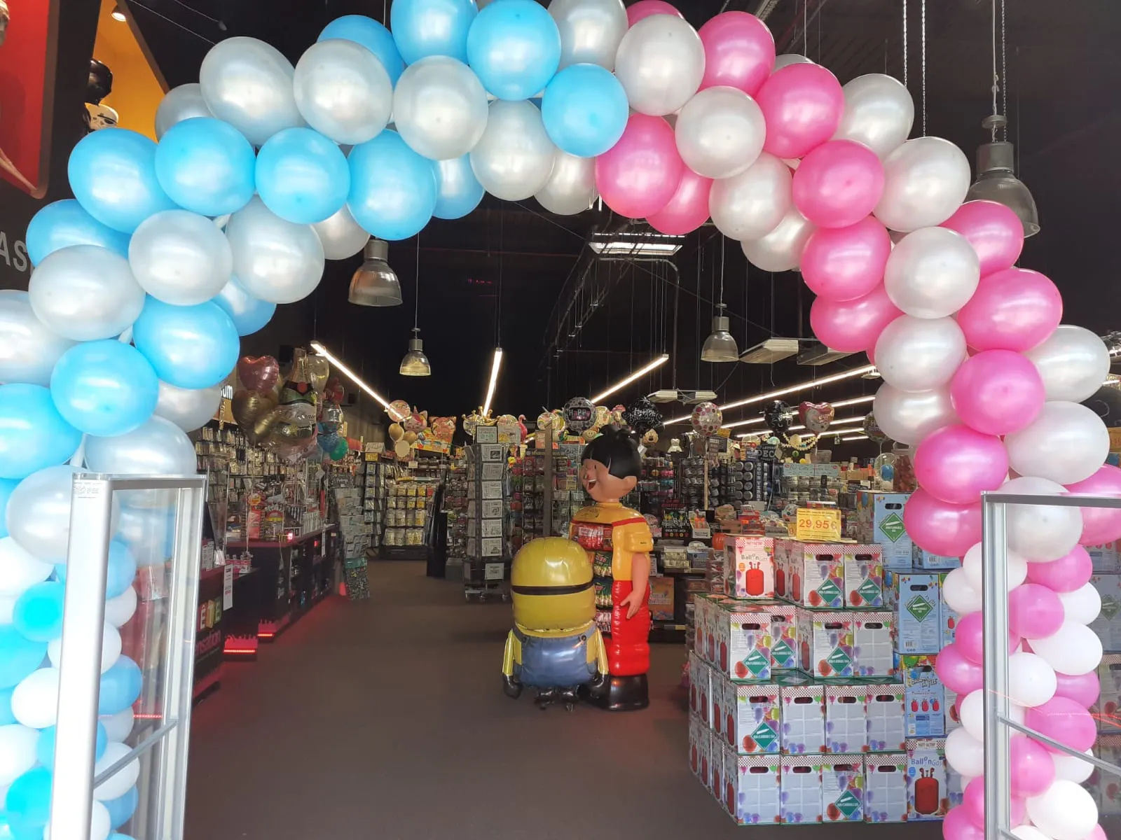 Illustration de Ballons à Franconville – Décoration Anniversaire